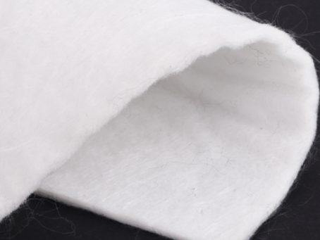 乌拉特后长丝土工布